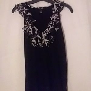 Whitehouse/ Blackmarket Tank top